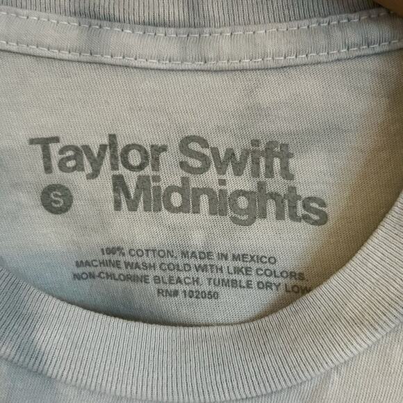 Taylor Swift Midnights Karma Tee Shirt Women’s Small Blue Tie Dye Eras Tour - Picture 3 of 4